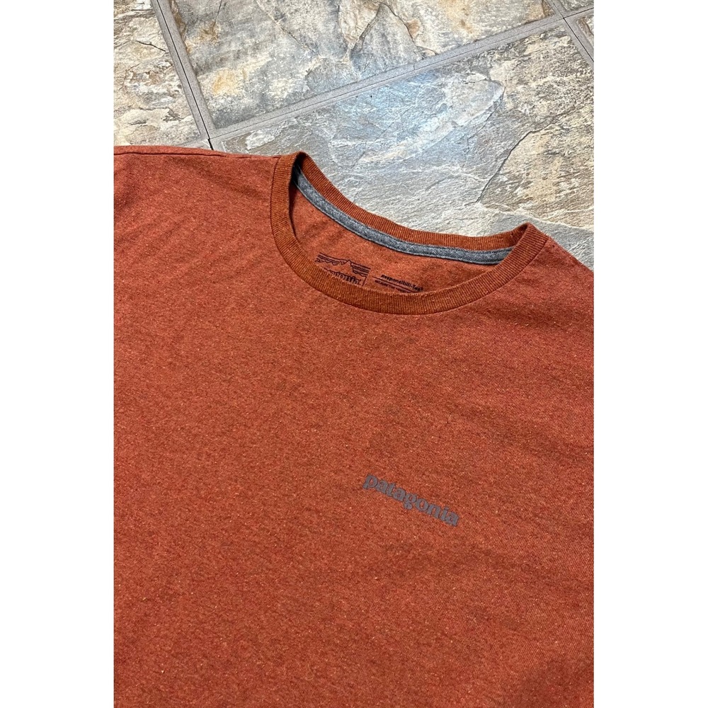 Patagonia Responsibili-Tee Shirt Mens XXL Orange Recycled Logo - Picture 2 of 8